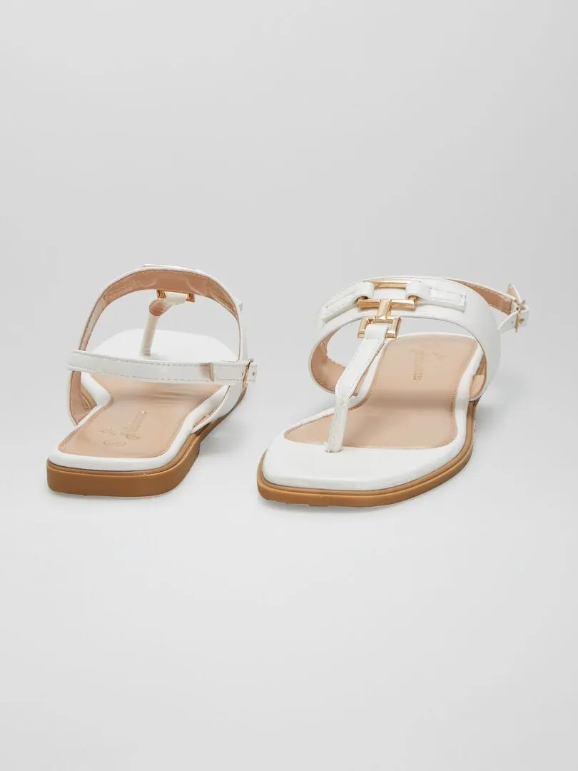 Sandales plates avec entre-doigts - Blanc